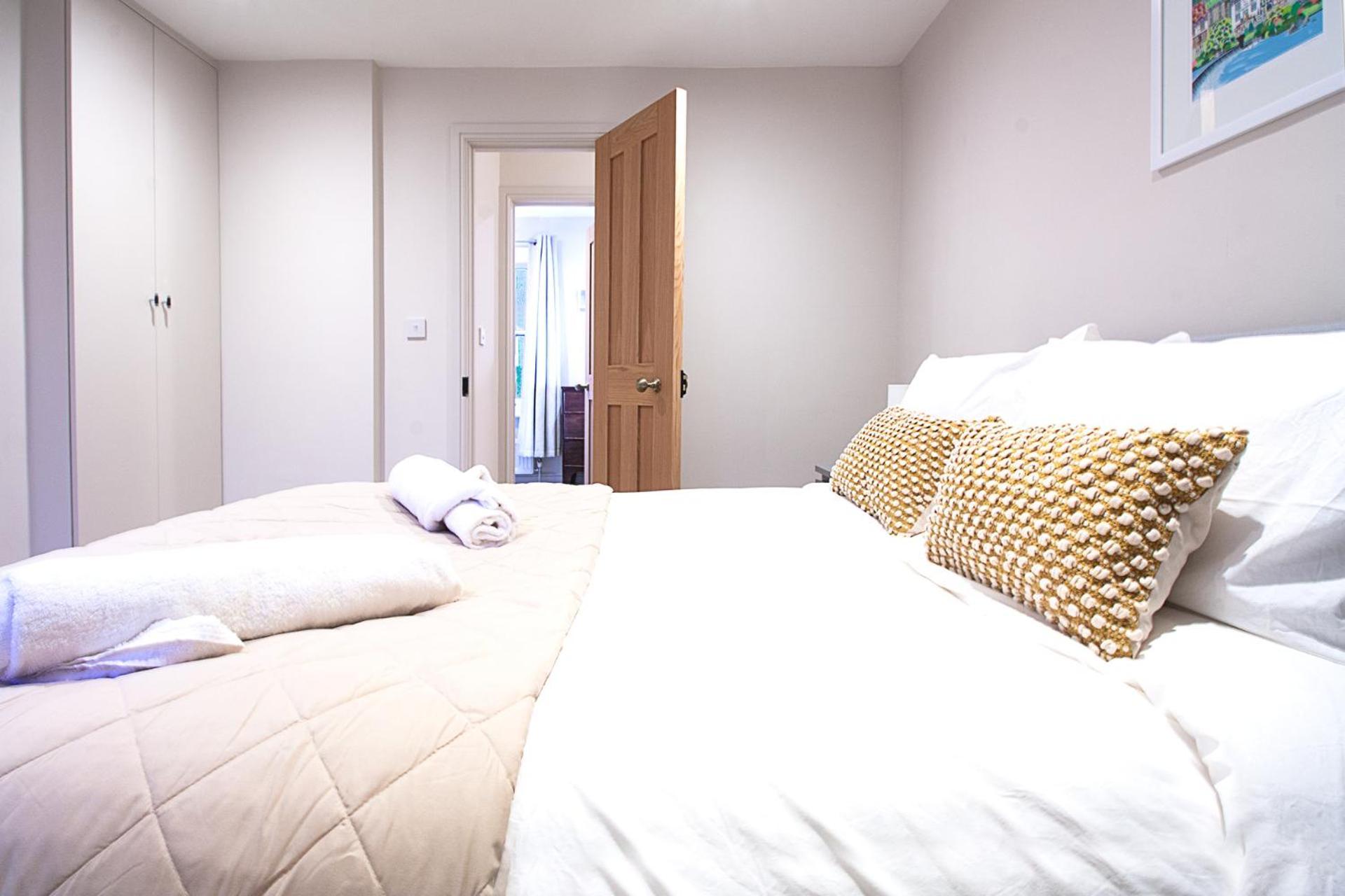 Lovely And Newly Refurbished 2bd Maze Hill Apartamento *