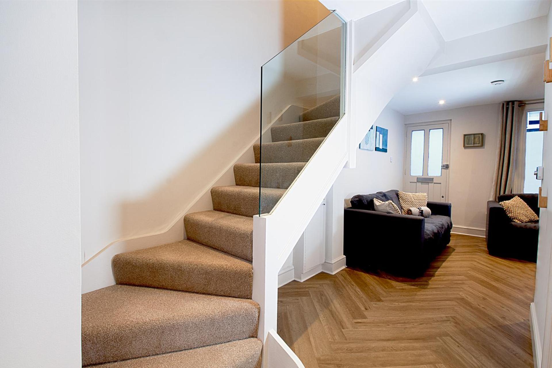 Apartamento Lovely And Newly Refurbished 2bd Maze Hill Londres